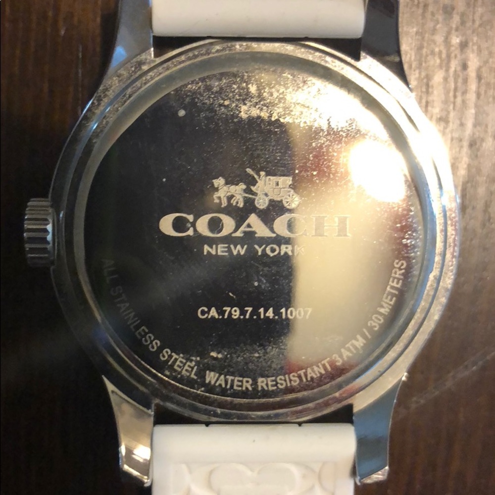 Coach Watch - Picture 3 of 3